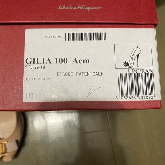 Used authentic Salvatore Ferragamo peep toe nude patent leather heels. - Picture 7 of 7